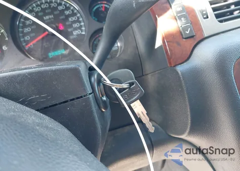 2014 Chevrolet Suburban 1500 Lt из США, поврежденный, VIN 1GNSKJE71ER145069